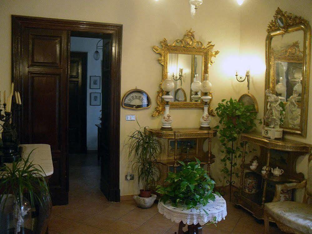 Bed And Breakfast I Vicoletti Di Napoli מראה חיצוני תמונה